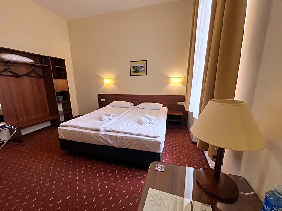 Memel Hotel
