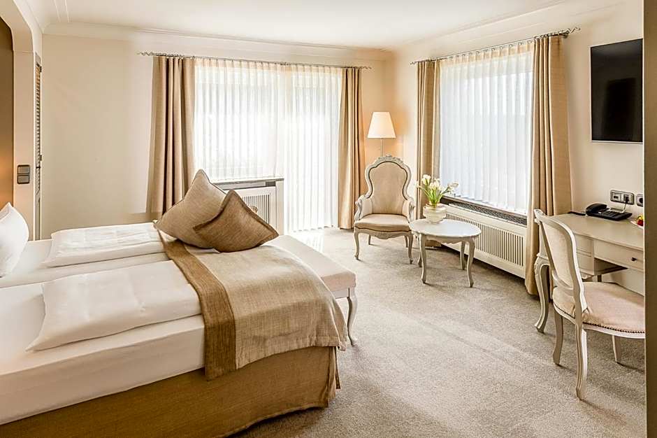 Schlosshotel Steinburg