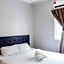 Moment Hotel