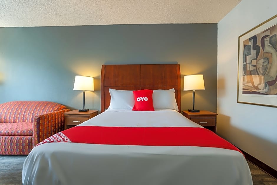 121 Motel Henderson