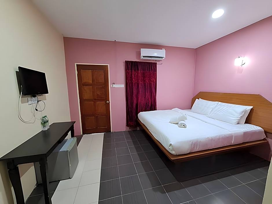 Hotel O Awan Biru Motel