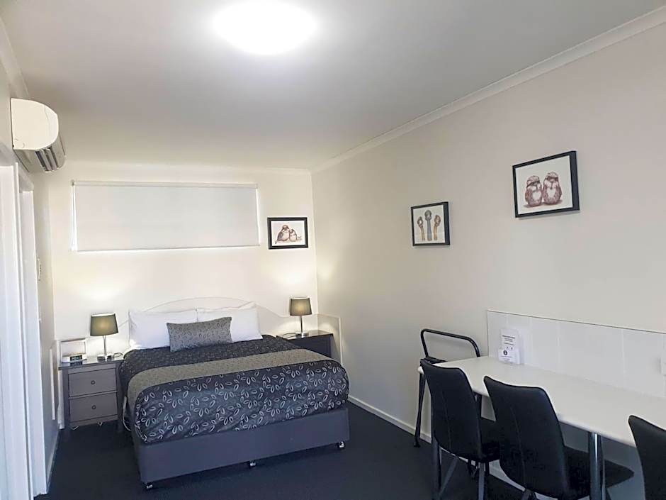 Comfort Inn May Park