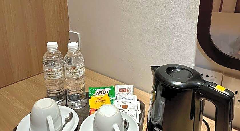 Lovina Inn Nagoya Batam