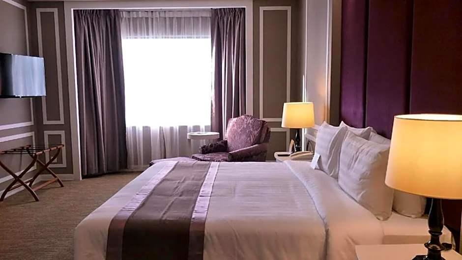 Photo 1 of 12 of Suite