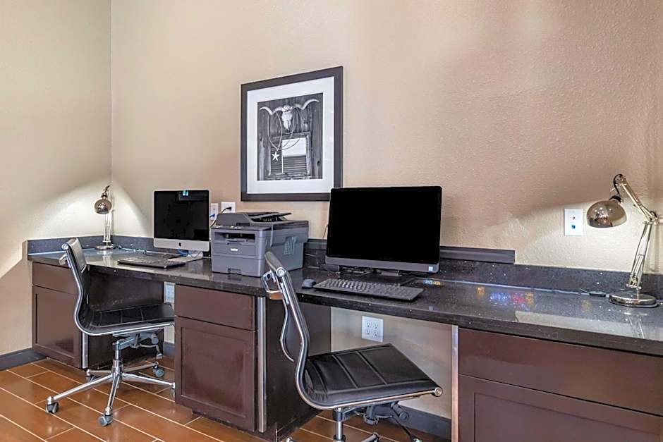Best Western Plus Big Lake Inn