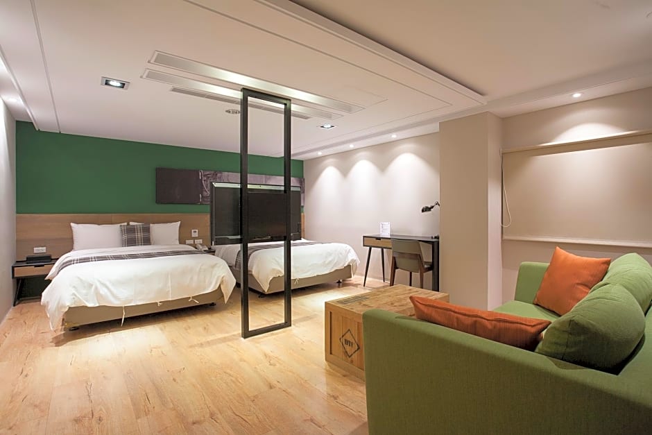 P&f Hotel