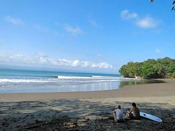 BK Homestay, Batukaras