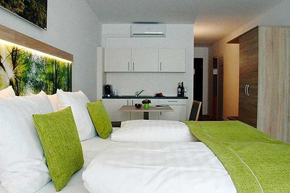 Four Stars by City Hotel