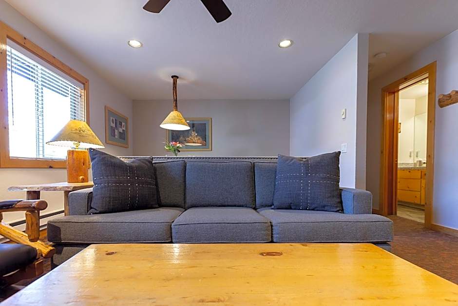 Red Wolf Lodge At Squaw Valley