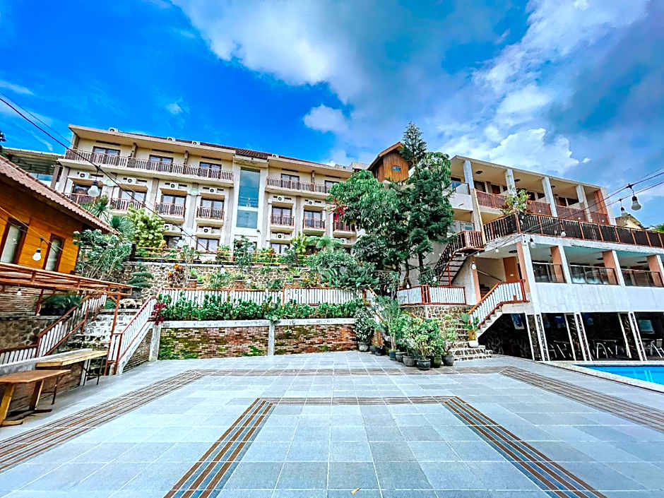 Spencer Green Hotel