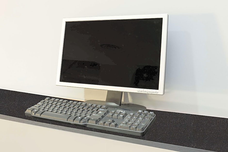 Super 8 by Wyndham Mt Hope Hamilton Intl Arpt ON