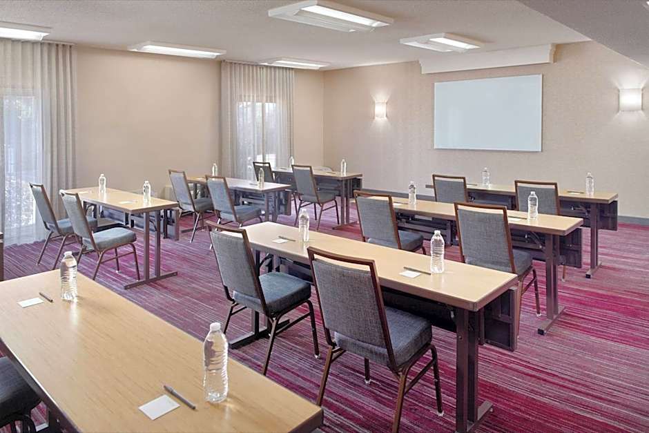 Courtyard by Marriott Greenville Haywood Mall
