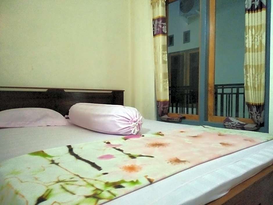 Foto 1 von 11 von 1 Double Bed