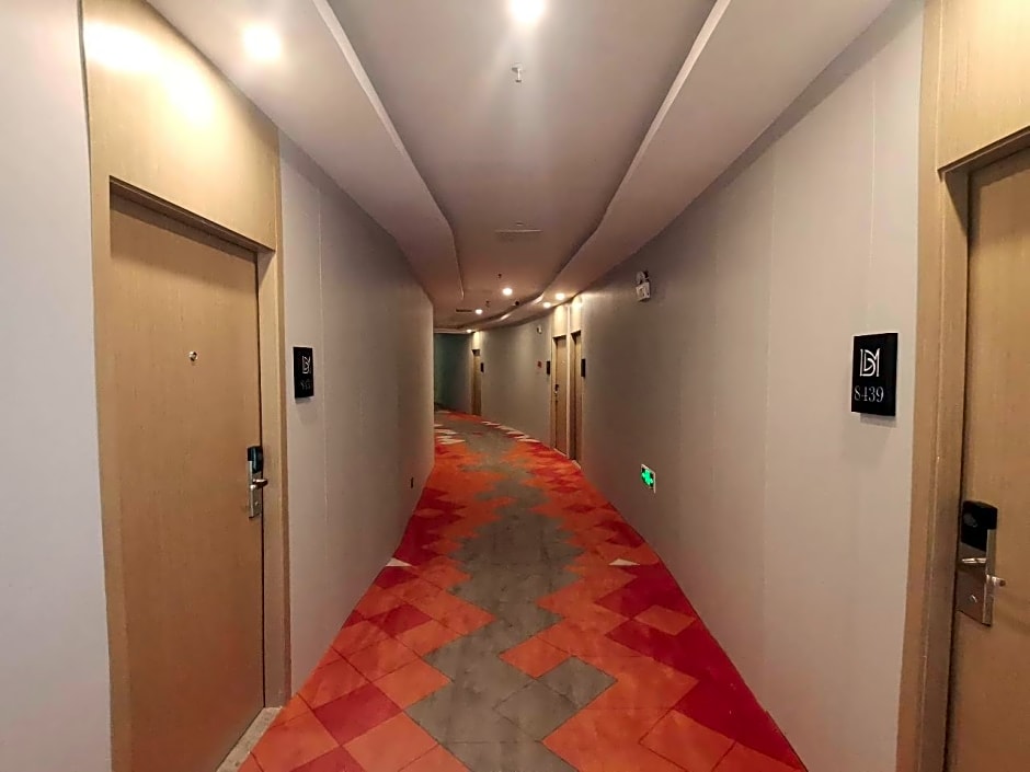 Borrman Hotel Longyan High-speed Railyway Station Zhongshan Road