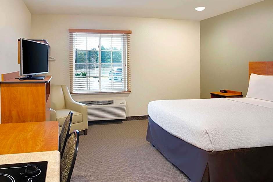 WoodSpring Suites Fredericksburg