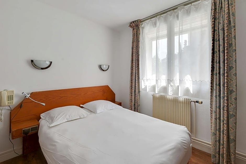 BRIT HOTEL Notre Dame