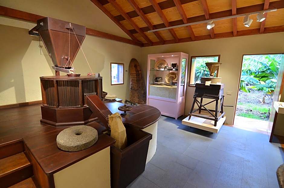 Suites Los Telares - Adults Recommended