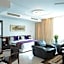 The Penthouse Suites Hotel
