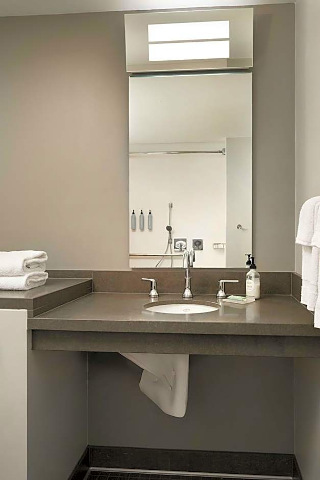 Courtyard by Marriott Long Beach Downtown