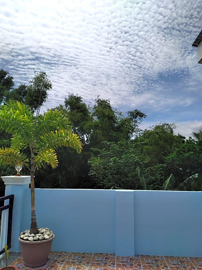 Azulea Lodging House Oslob