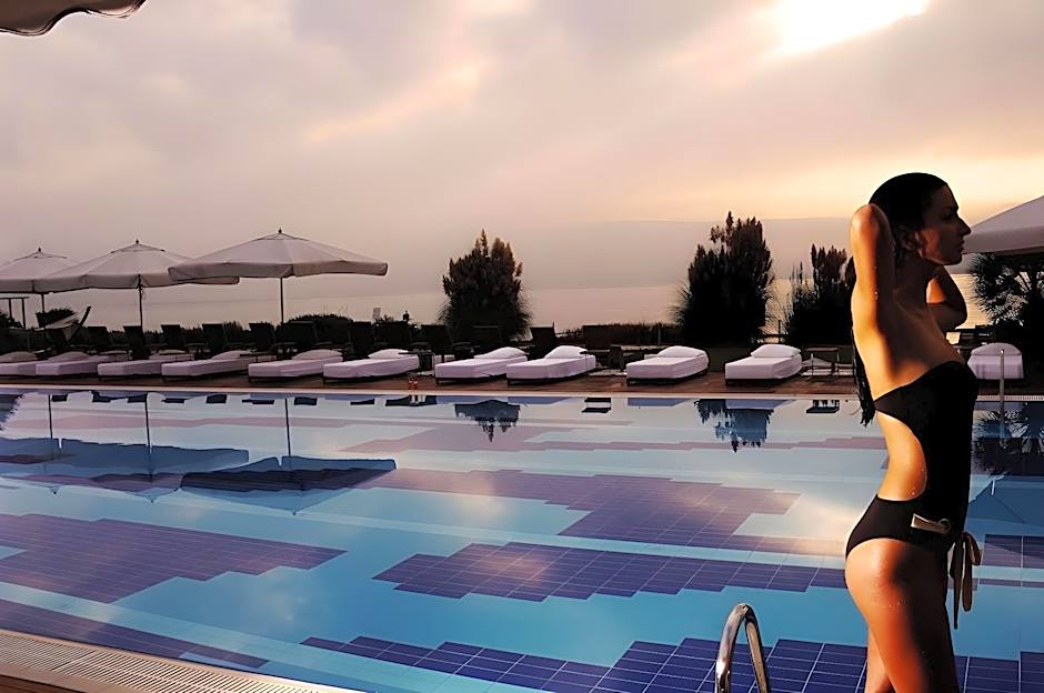 Richmond Nua Wellness-Spa