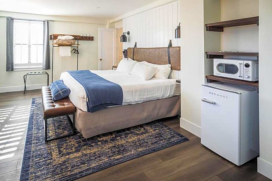 Hotel Nevada & Gambling Hall