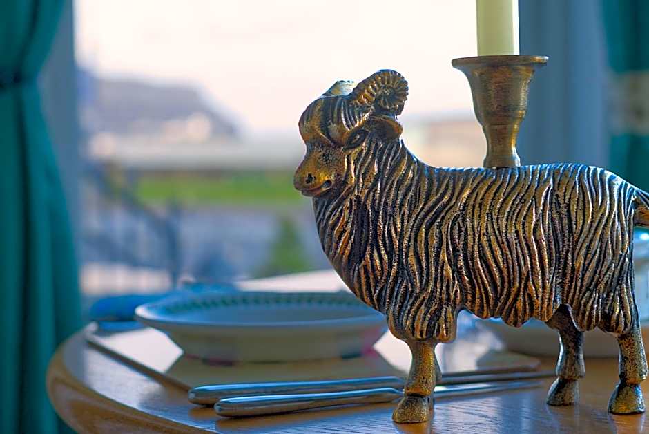 Glan Y Mor Hotel (Adult Only)