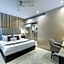 Hotel Emperor Palms