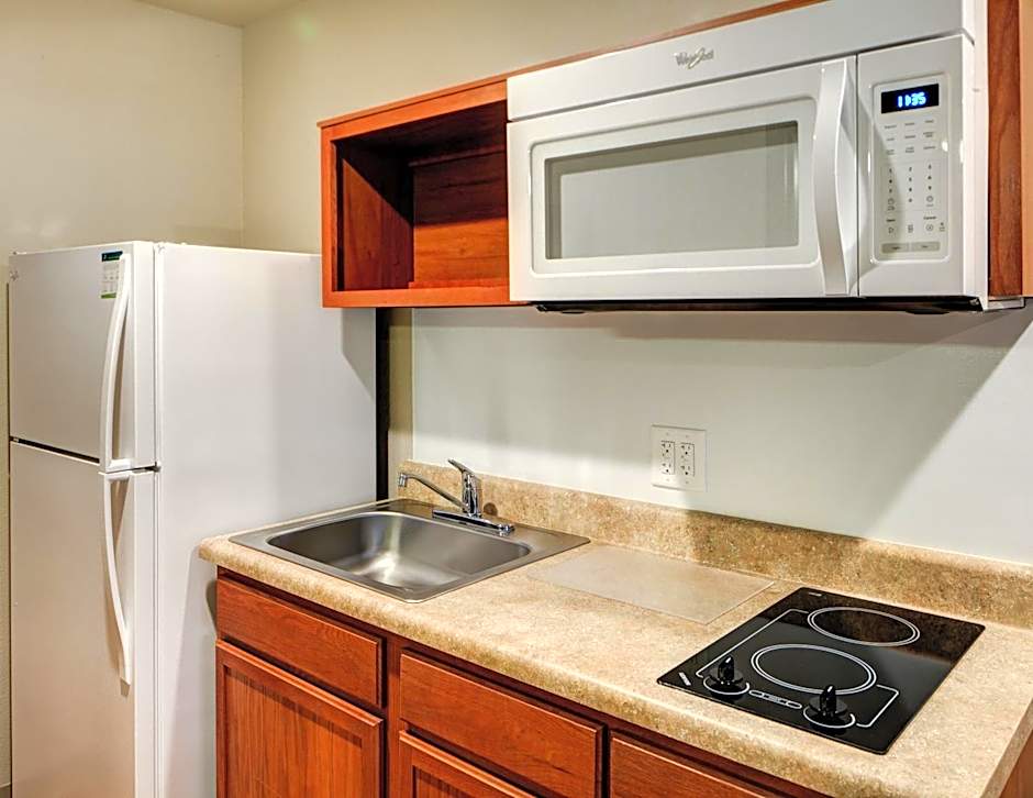 WoodSpring Suites Columbus NE I-270 Airport