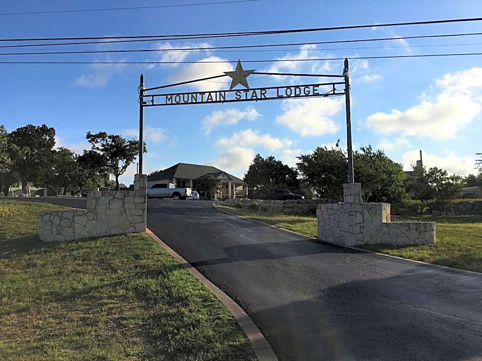 Mountain Star Lodge