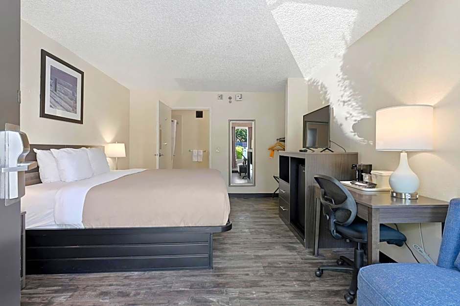 Quality Inn Duluth - Atlanta Northeast