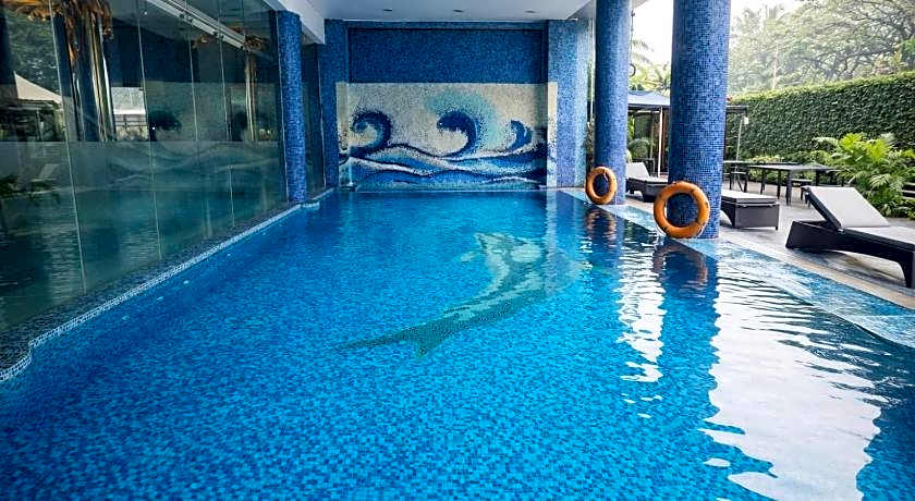 Saj Lucia Hotel