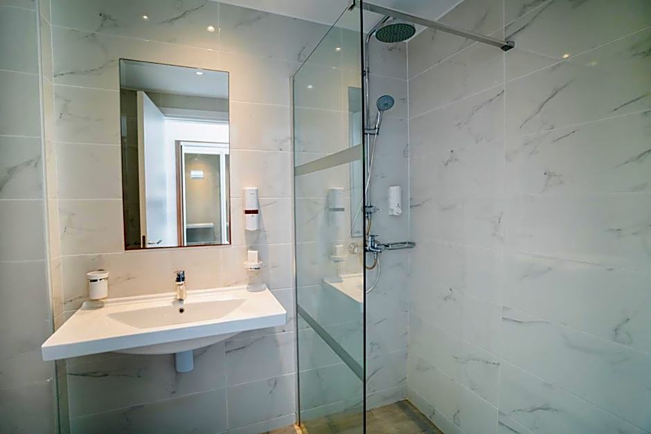 Gaia Sun N Blue Hotel