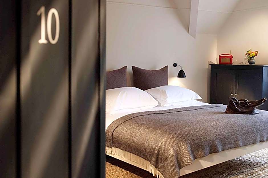 The Olde Bell, BW Signature Collection