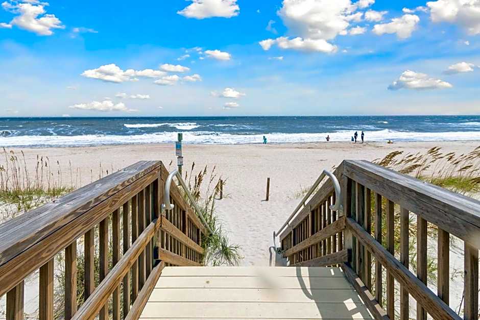 Beach 5 Villas on Amelia Island steps to the Ocean