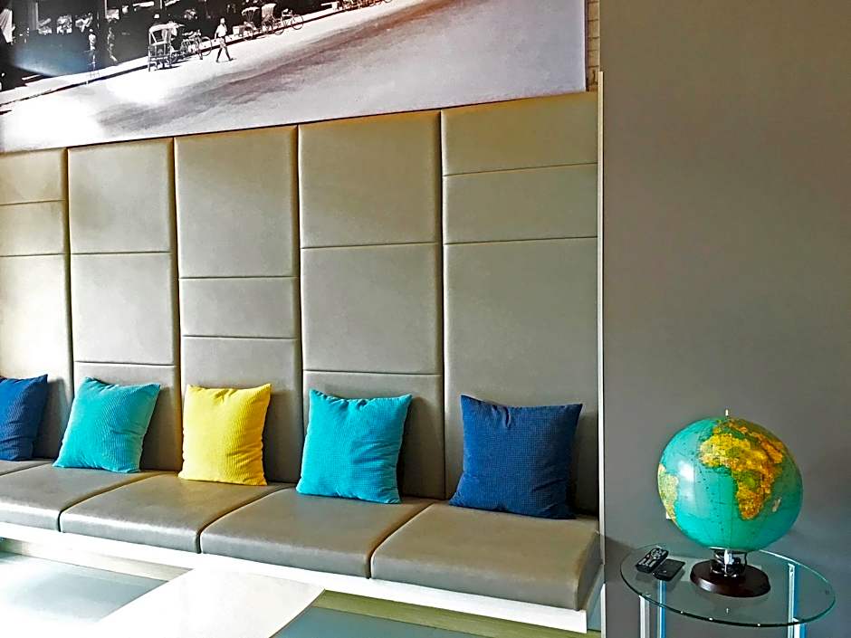 The Moon Hostel Huahin