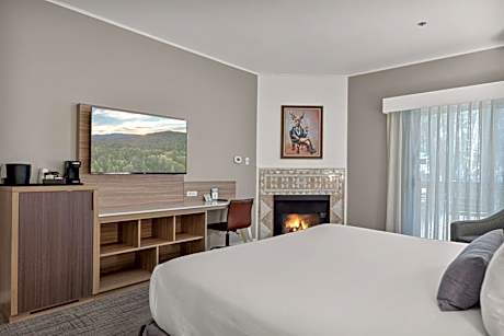 1 King Bed Mobility Accessible with Roll-in Shower, Fireplace, and Balcony