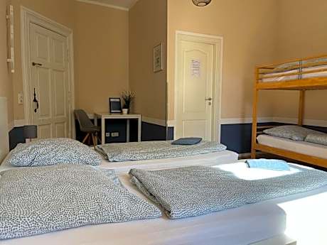 Quadruple Room with Bathroom