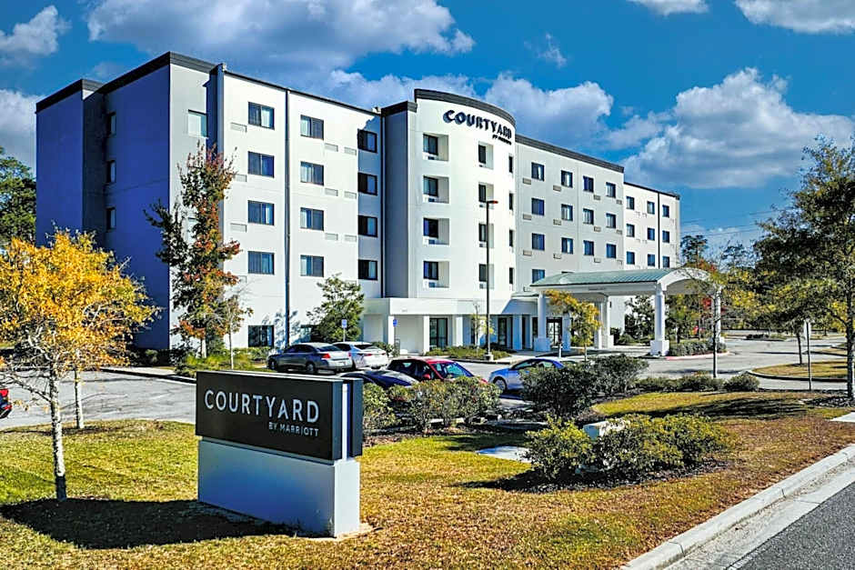 Courtyard by Marriott Biloxi North/D'Iberville