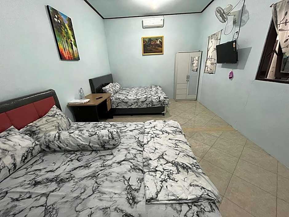 Capital O 92615 Villa Utama D'alas Purwo