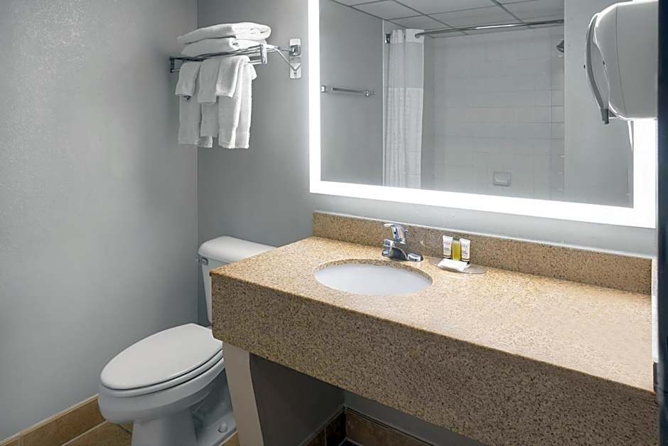 Baymont by Wyndham Westampton