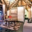 Tshukudu Bush Lodge