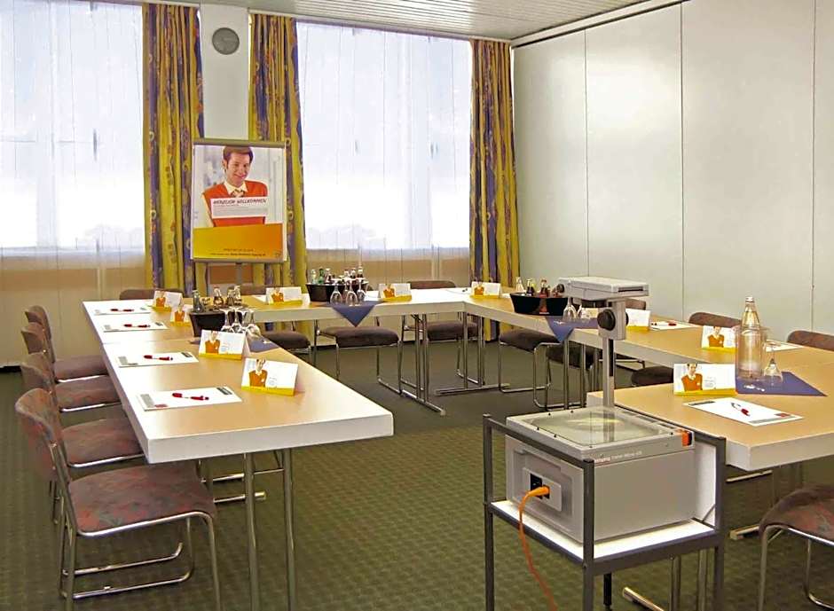 ibis Paderborn City