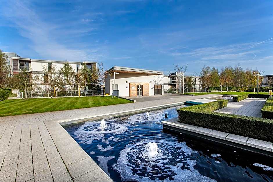 ShortstayMK Vizion apartments, with free superfast wi-fi, parking