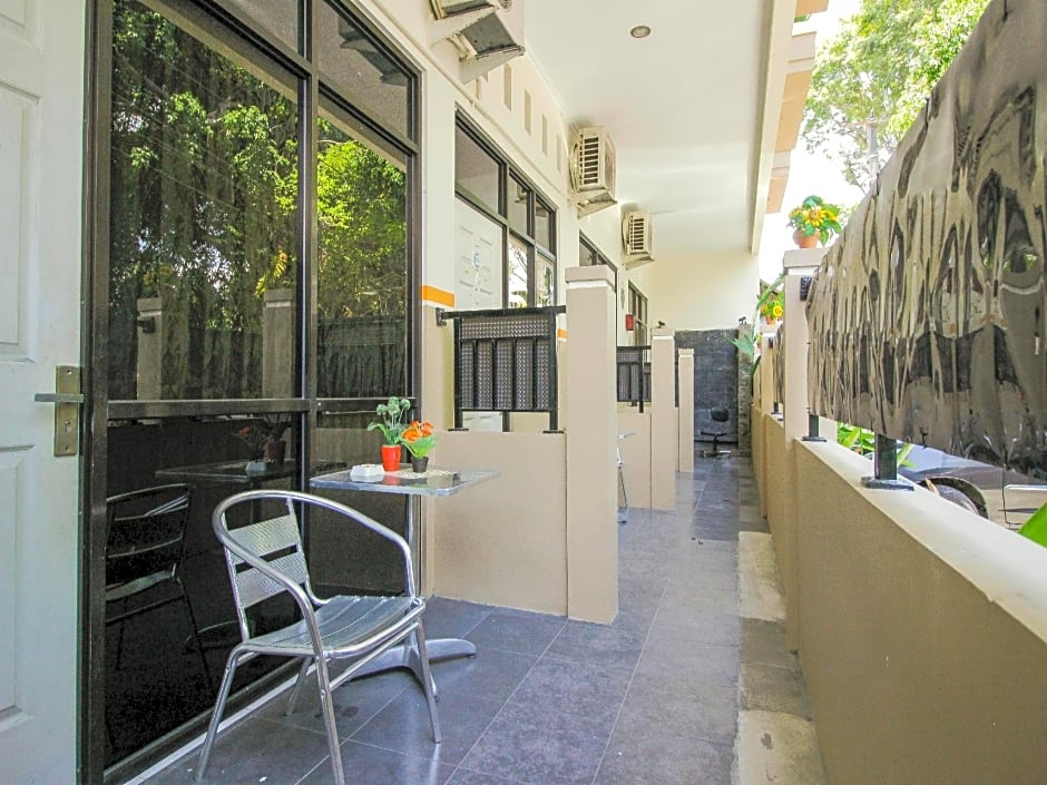 RedDoorz @ Jalan Pramuka Manado