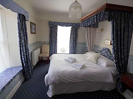 Premier Room