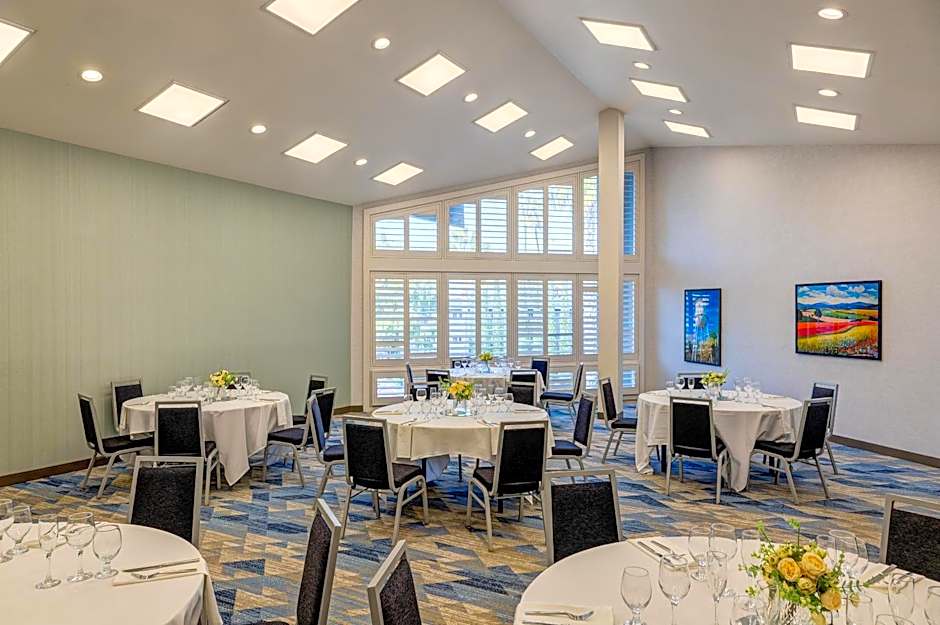 DoubleTree By Hilton Campbell - Pruneyard Plaza