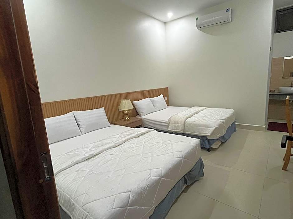 Khách sạn Thái Sơn