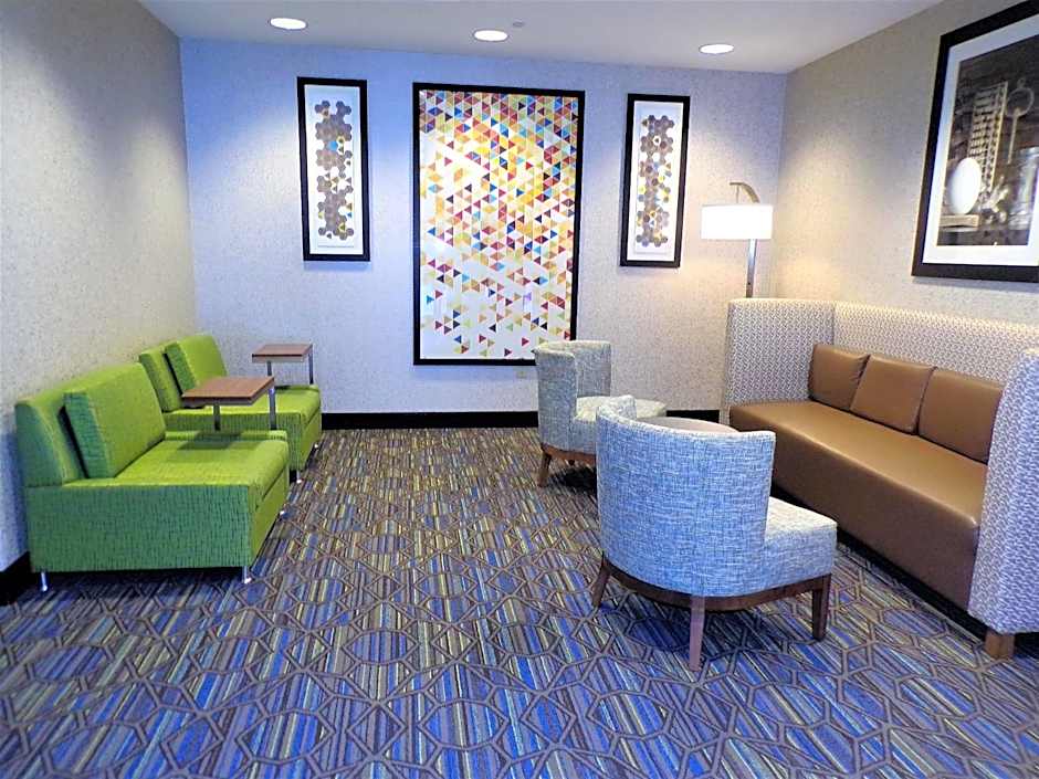 Holiday Inn Express Hotel & Suites Largo-Clearwater By IHG