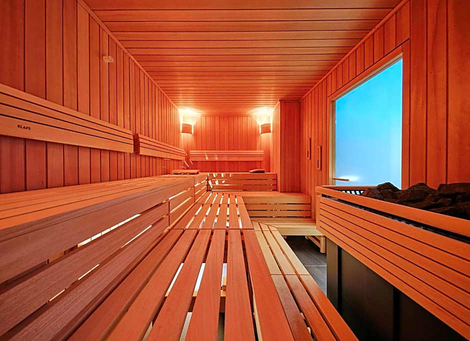 Adina Apartment Hotel Cologne